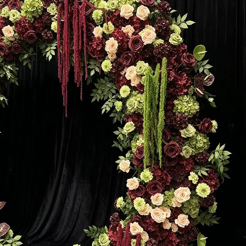 バーガンディセージグリーンのトレーリングタッセル付きウェディ - Wedding Arch Flower のレビューと価格